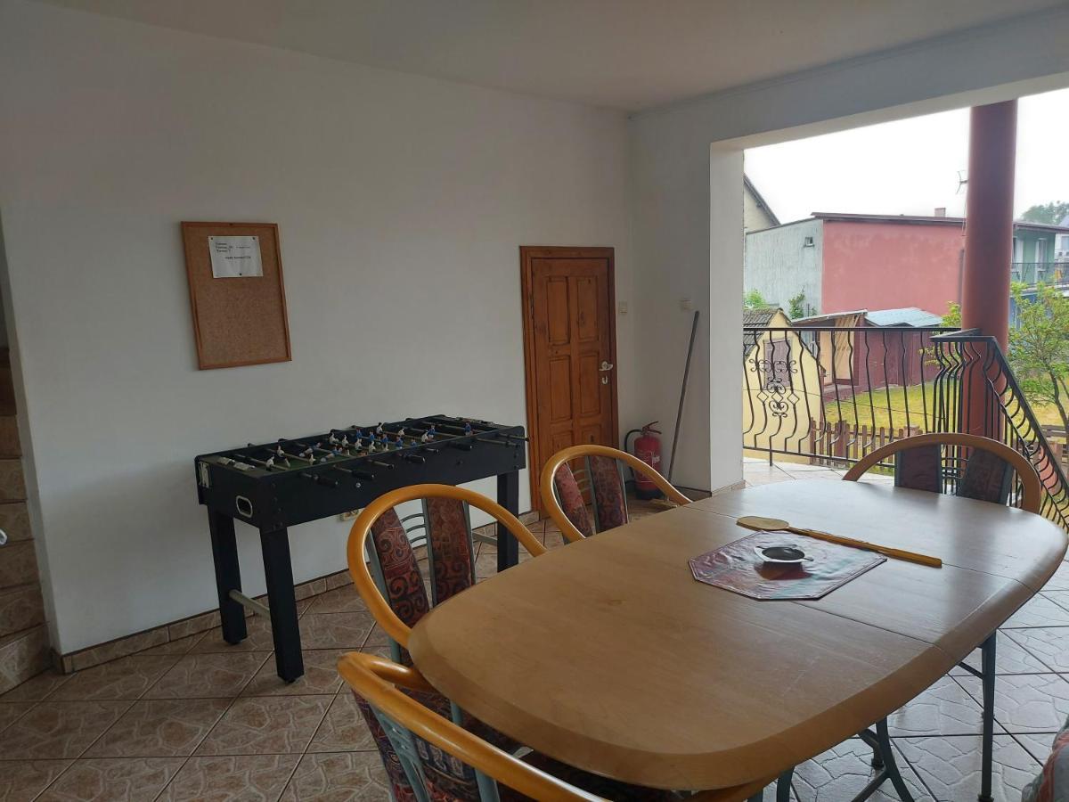 Pokoje Goscinne Tomasz Międzywodzie Exterior foto